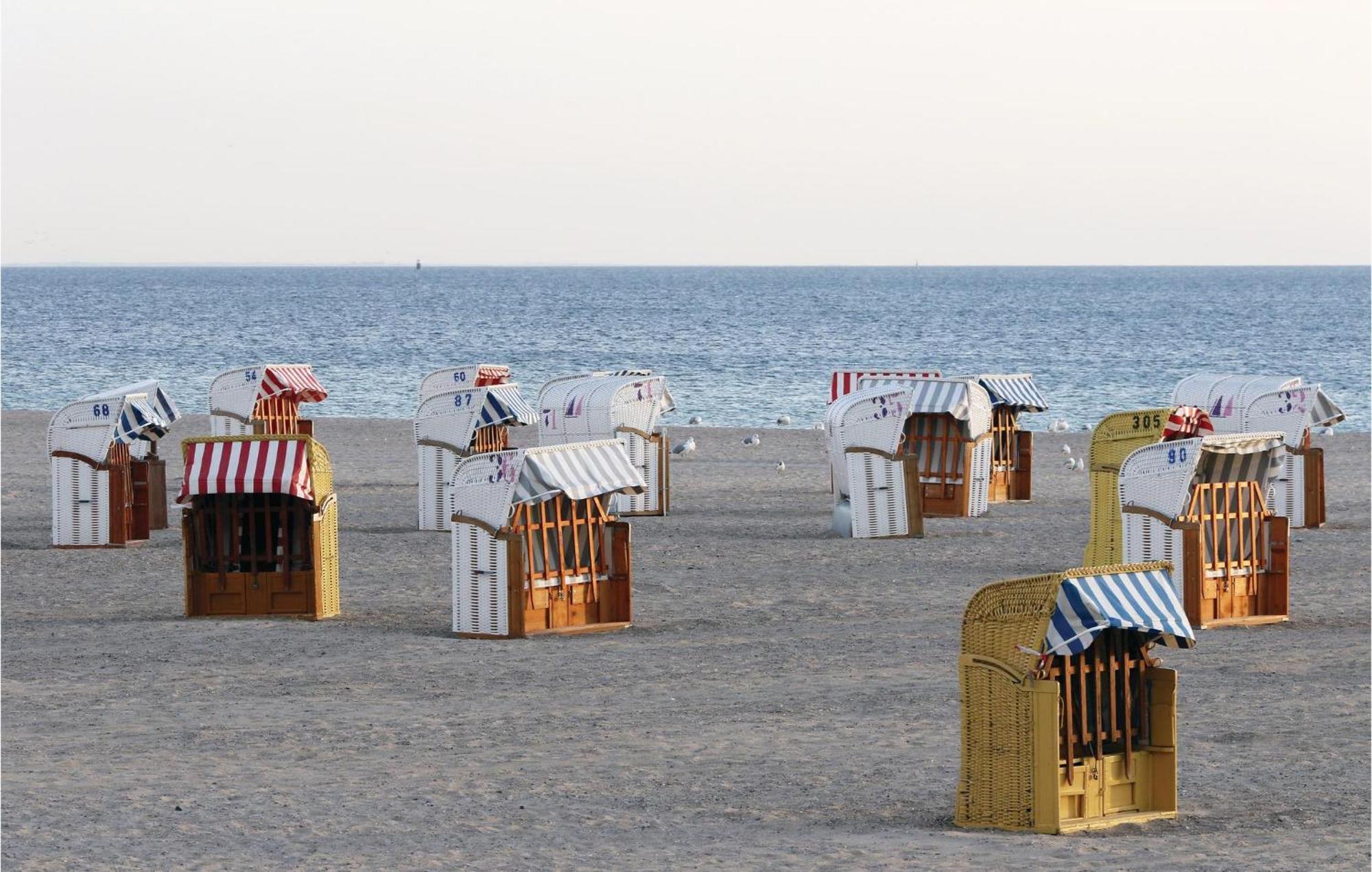 1 Bedroom Gorgeous Apartment In Luebeck Travemuende エクステリア 写真
