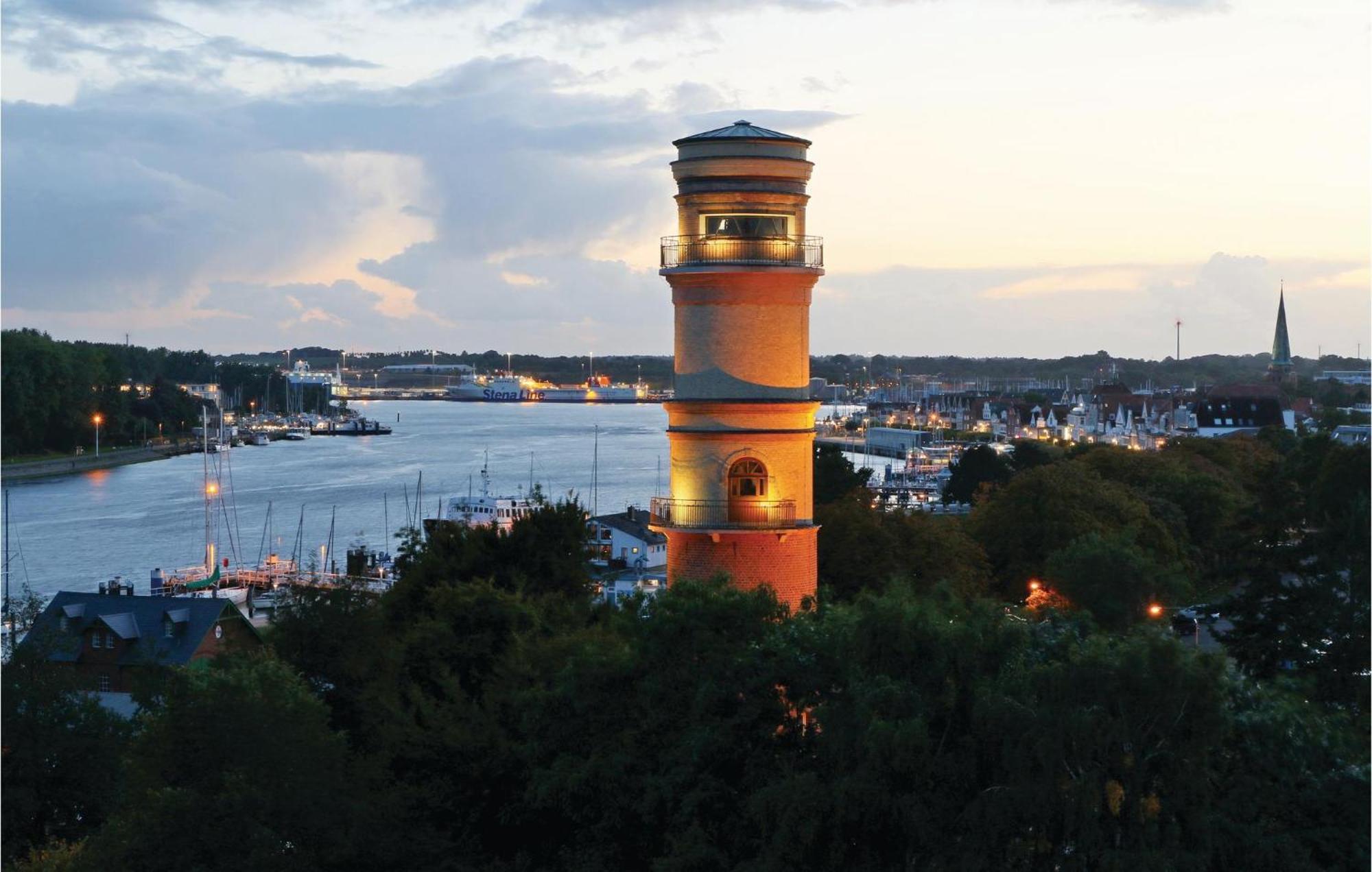 1 Bedroom Gorgeous Apartment In Luebeck Travemuende エクステリア 写真